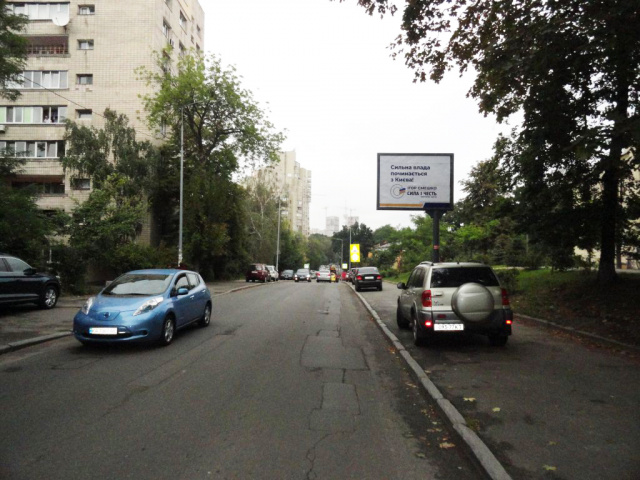 Скролл 3.14x2.3,  Ул. Янгеля, напротив дома №4. НТУУ "КПИ", студенческий городок, учебные корпуса