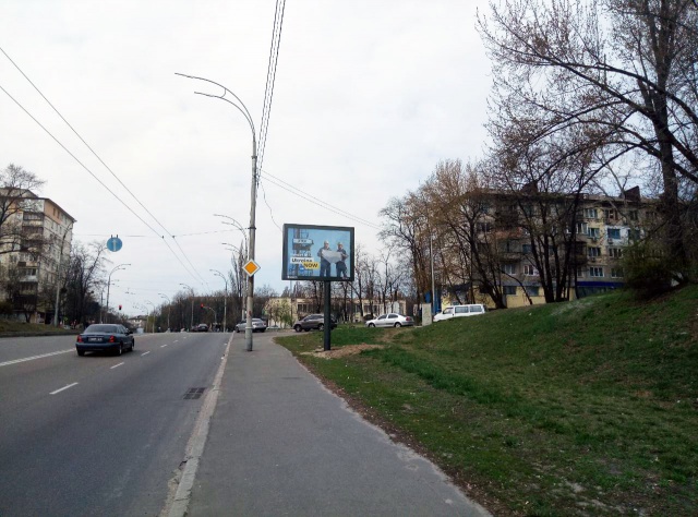 Скролл 3.14x2.3,  Ул. Янгеля, напротив дома №4. НТУУ "КПИ", студенческий городок, учебные корпуса